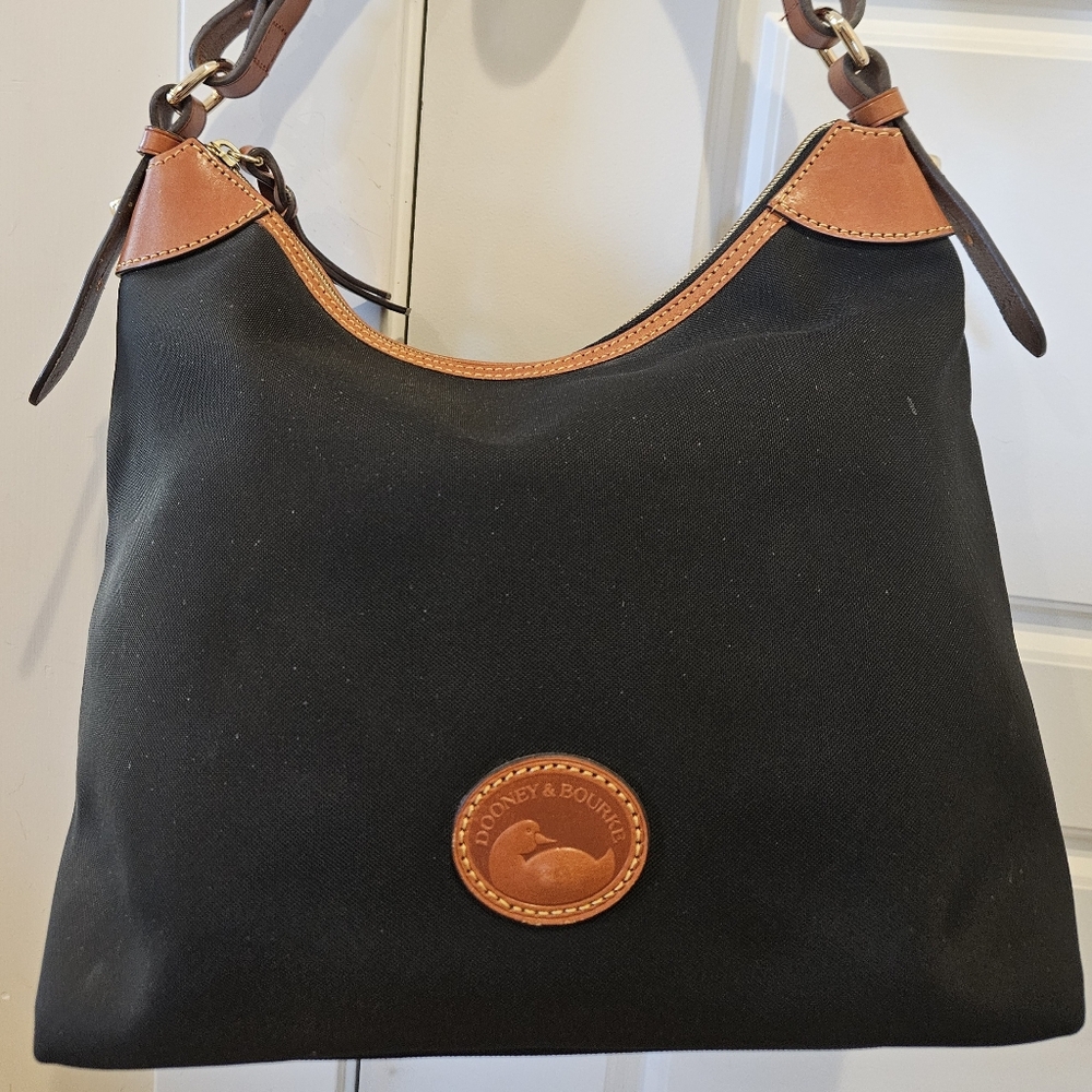 Dooney & Bourke hobo bag